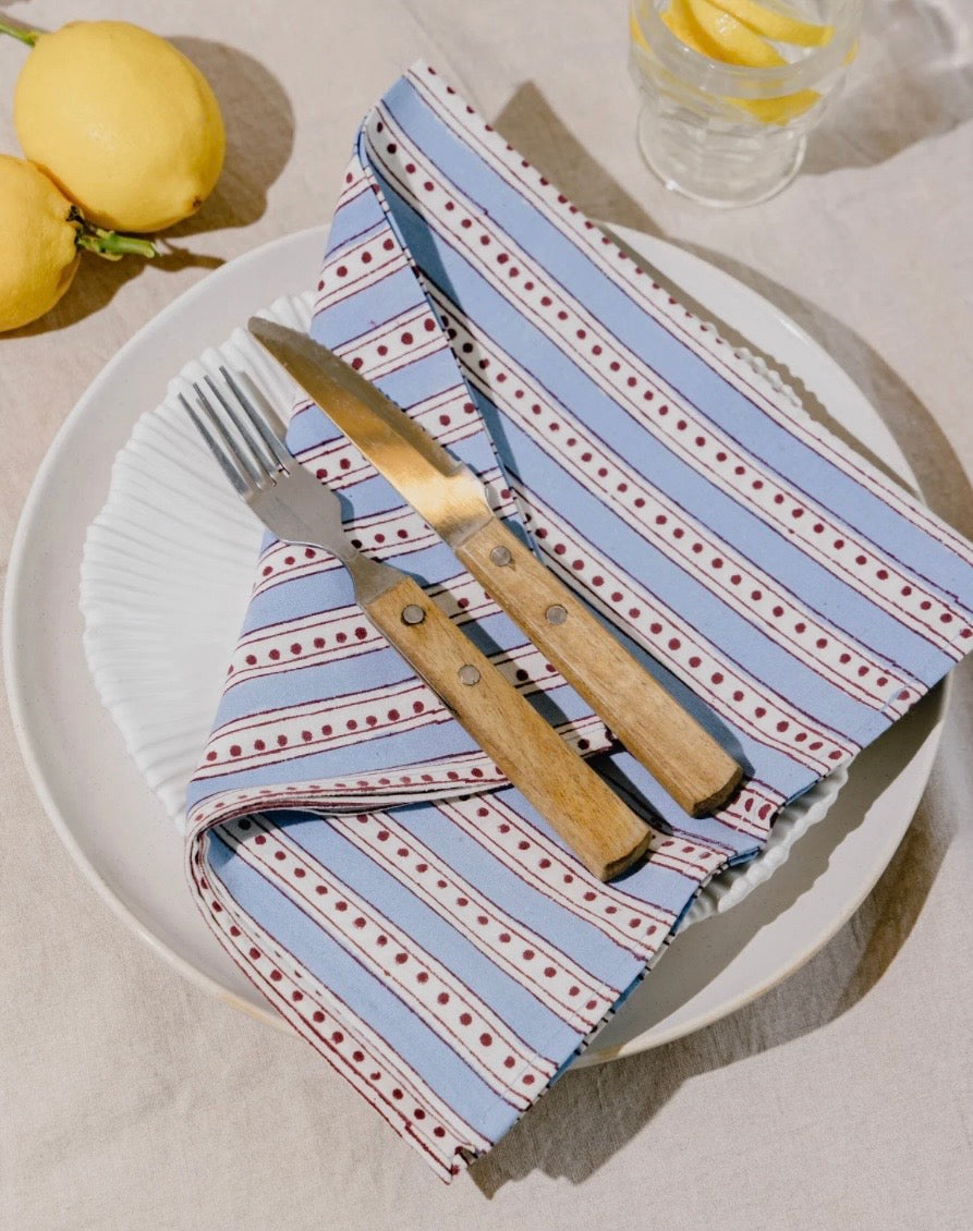Cosy Buddha Table Linen
