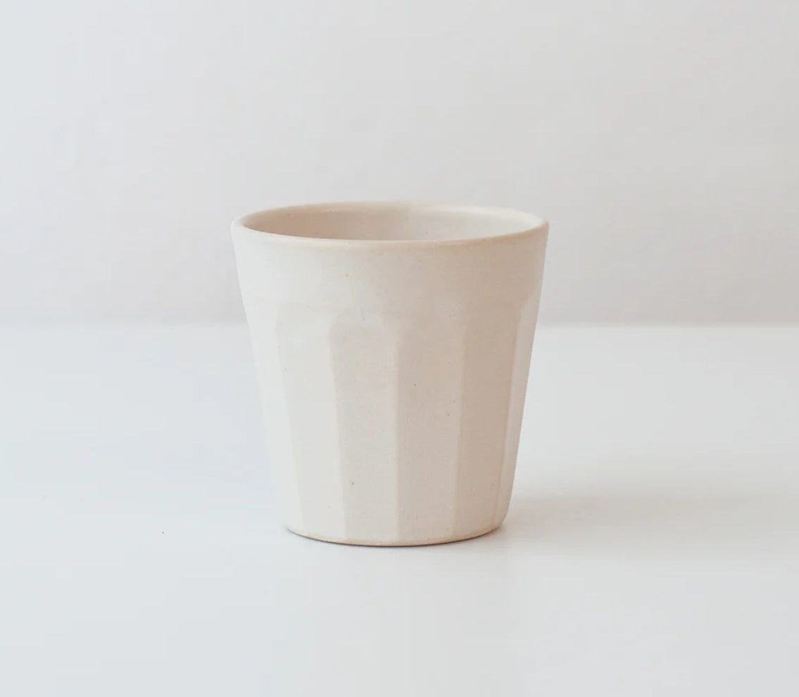 Dor & Tan Faceted Beaker - white