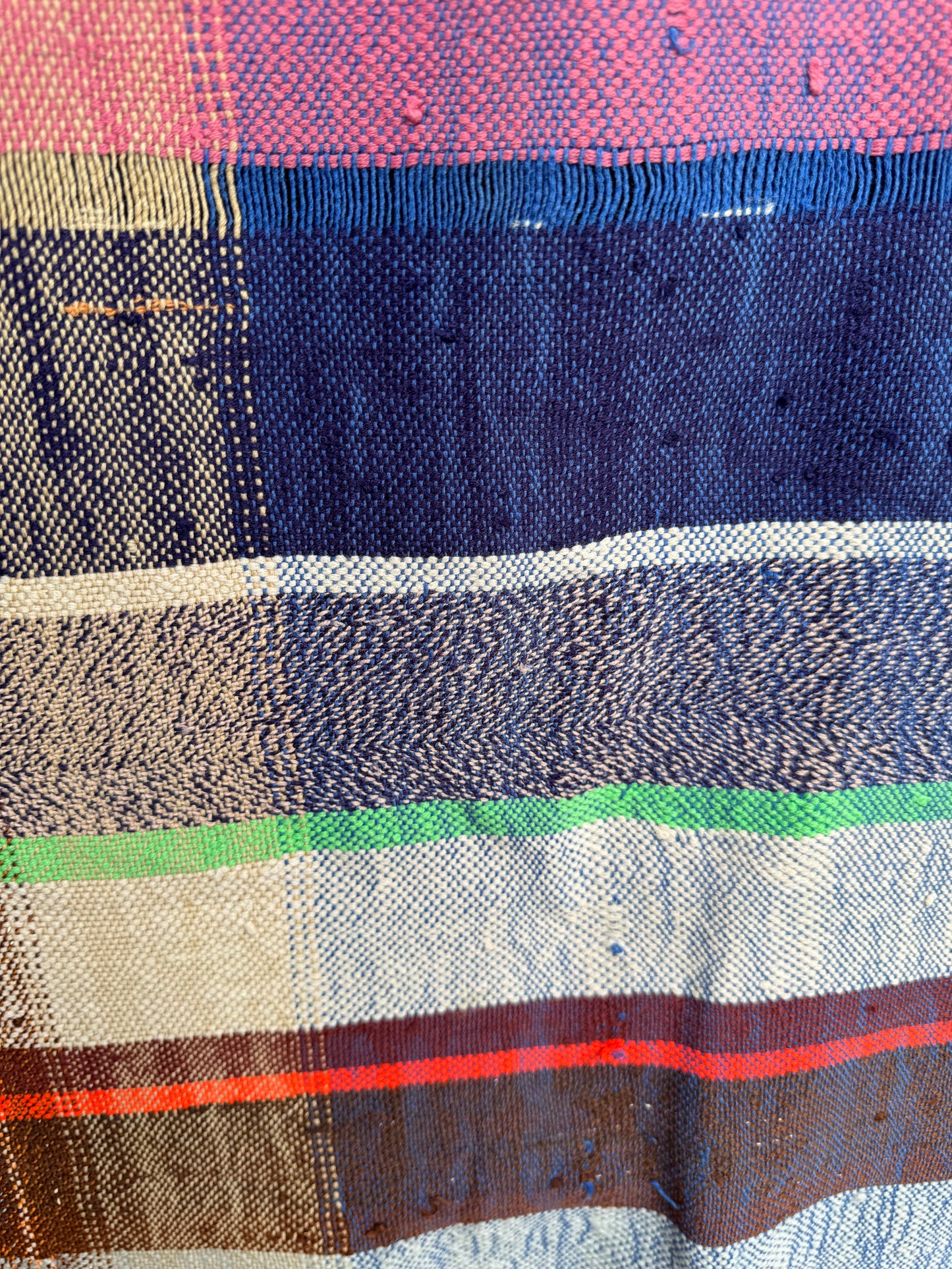 MAROC Vintage Berber Textile - CHECK NEOOST0624C