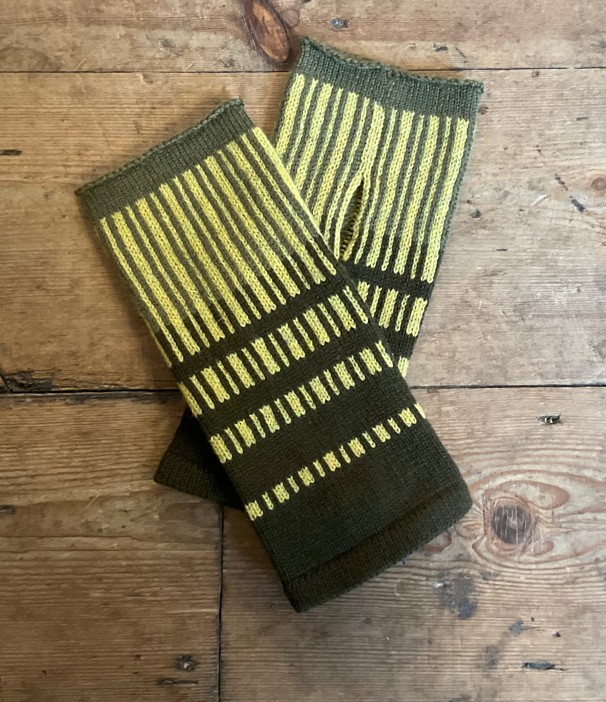 Kate Jones Fingerless Gloves