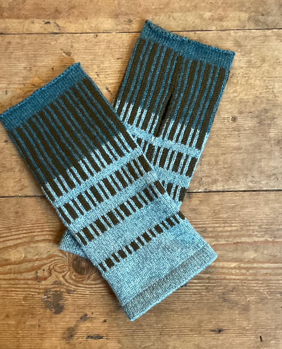 Kate Jones Fingerless Gloves