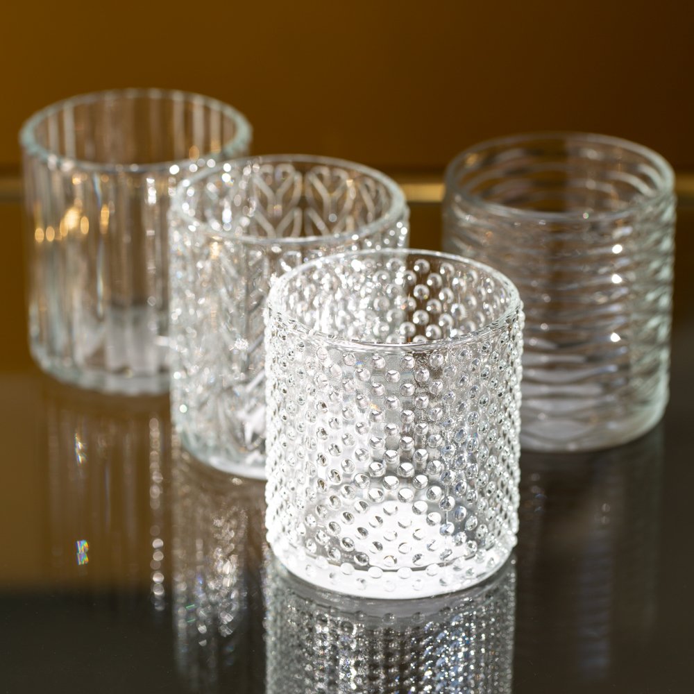 Grand Illusions Holly tea light holder