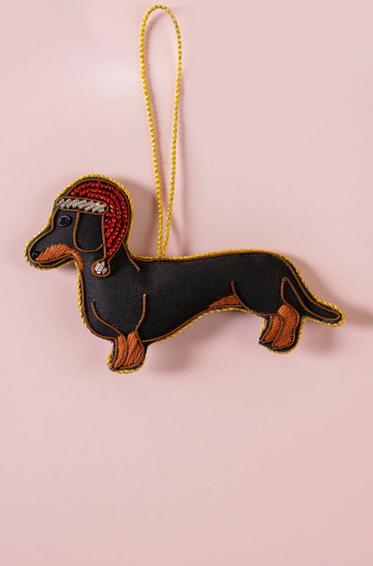 XMAS 25 Ian Snow Decorations