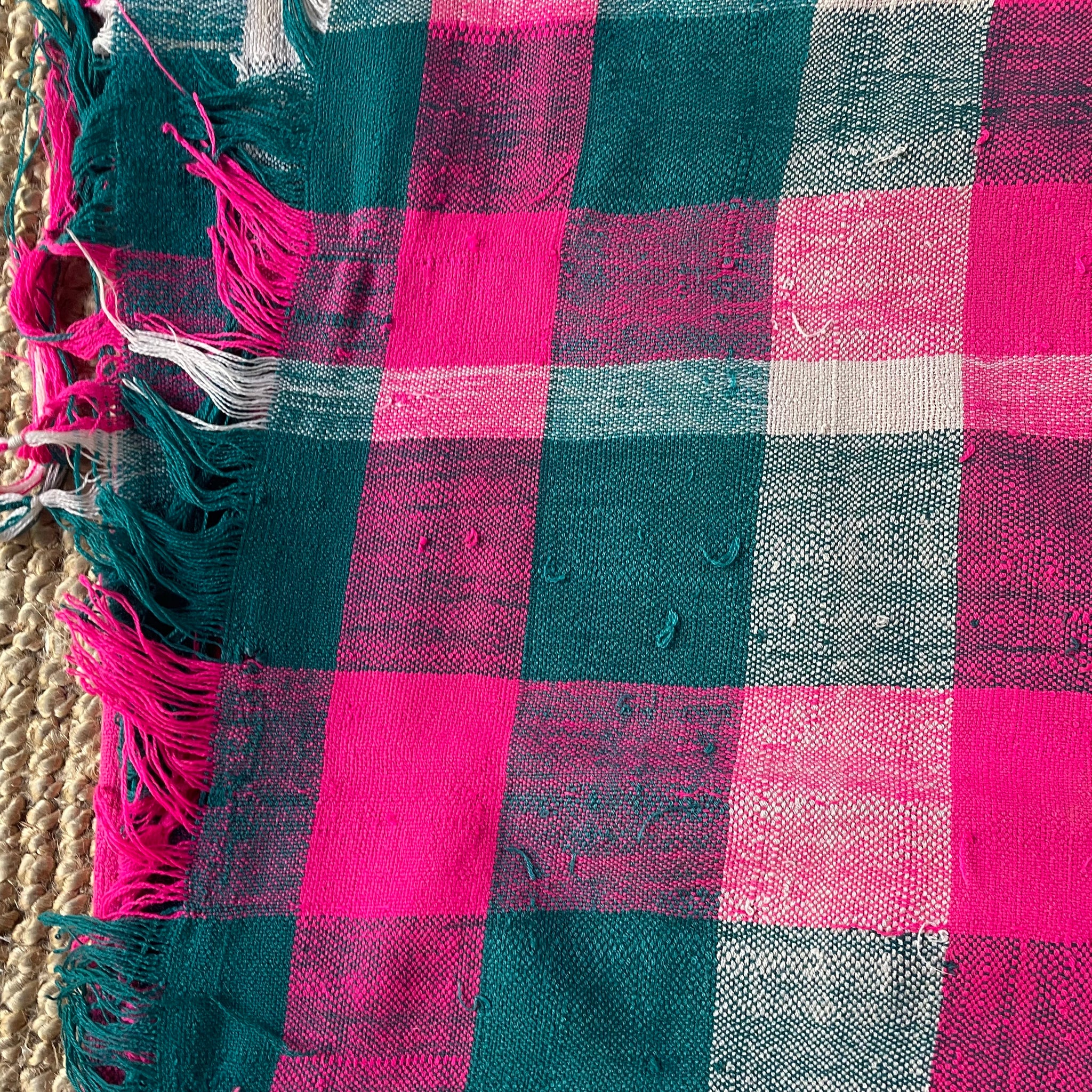 Maroc Vintage Pink and Teal Check Beach / Picnic Blanket